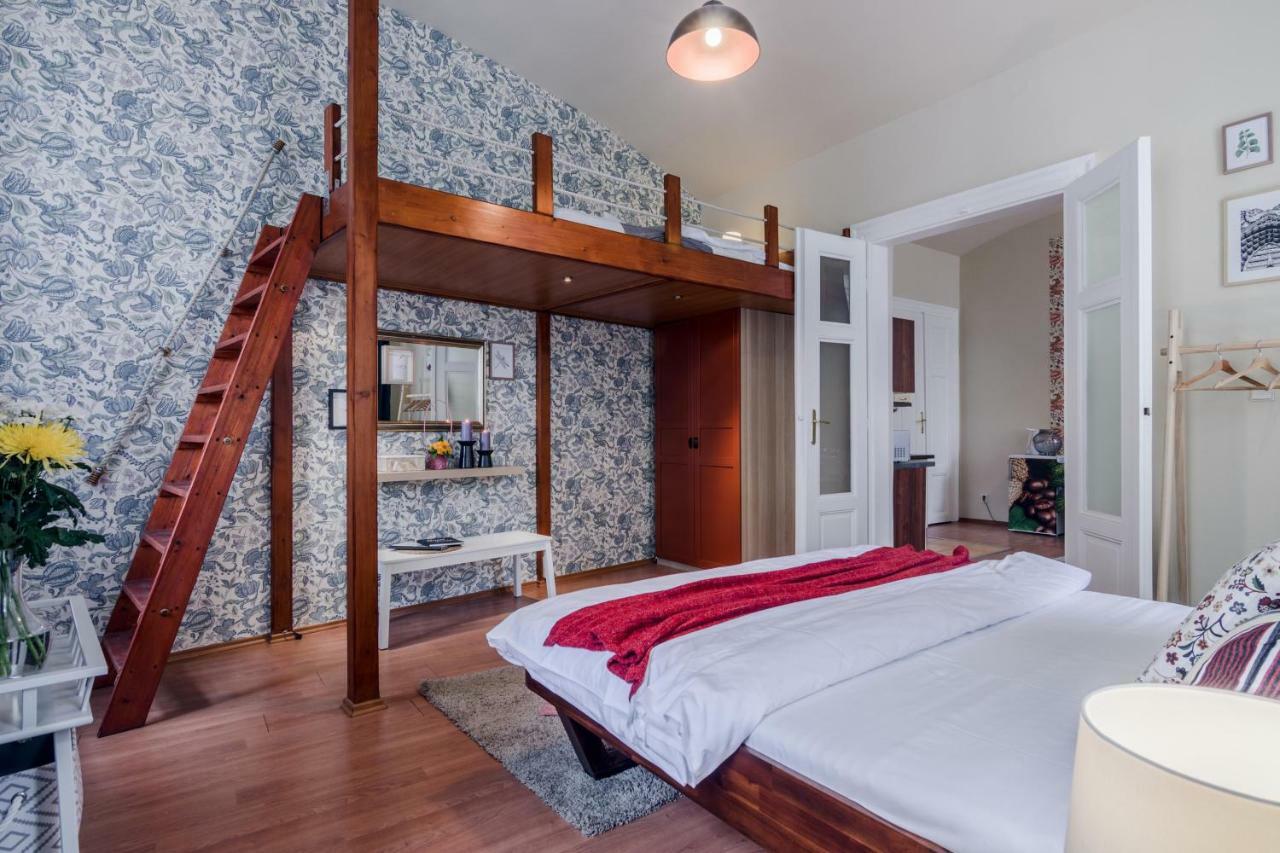 Prague Apt Near Charles Bridge By Michal&Friends Ngoại thất bức ảnh