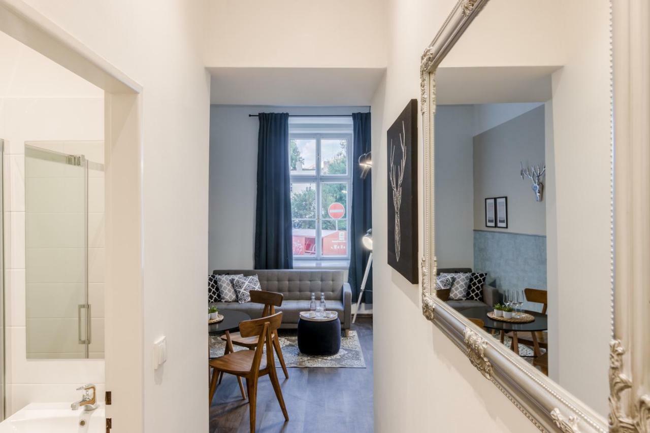 Prague Apt Near Charles Bridge By Michal&Friends Ngoại thất bức ảnh